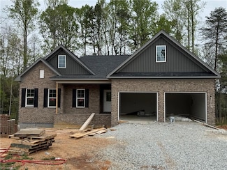 278 Vine Ridge Dr, Winston-Salem, NC 27127
