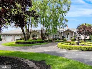 77 Lionheart Terrace, Falling Waters, WV 25419
