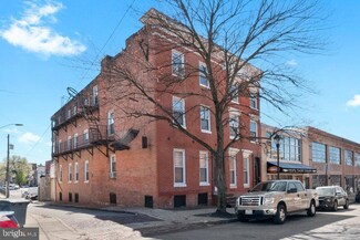 869 Hollins St, Baltimore, MD 21201