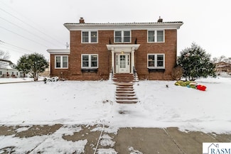 301 N Front St, New Ulm, MN 56073