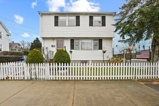 16 Andrew St, Malden, MA 02148