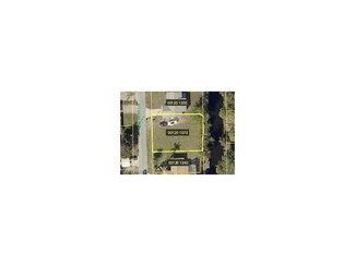 27296 High Seas Ln, Bonita Springs, FL 34135