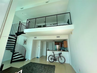 300 S Biscayne Blvd Unit 1028, Miami, FL 33131