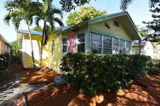 123 N F St, Lake Worth, FL 33460