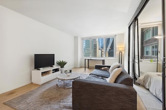 322 W 57th St Unit 18J, New York, NY 10019