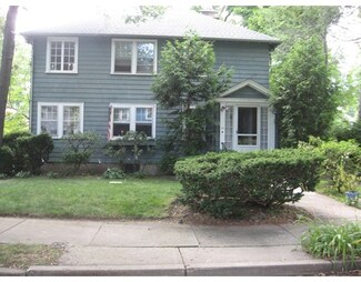 16 Bonwood St Unit 18, Newtonville, MA 02460