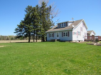 259 3rd St, Clayton, WI 54004