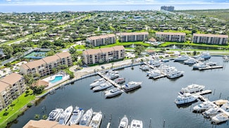 1001 Seafarer Cir Unit 1040, Jupiter, FL 33477
