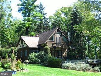 1901 Whitehall Rd, Norristown, PA 19403