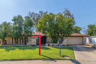 8540 N 43rd Dr, Glendale, AZ 85302
