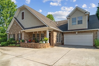286 Liverpool Rd, Rock Hill, SC 29730