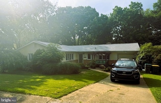 28 Worral Ct, Newark, DE 19711