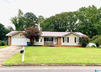 1314 Pointer Dr SW, Jacksonville, AL 36265