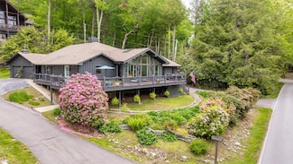 226 Sky Lake Dr, Highlands, NC 28741