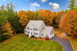49 Godfrey Ln, Fremont, NH 03044