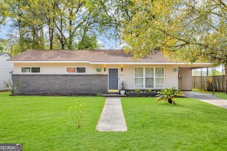 2119 Walz Dr, Savannah, GA 31404