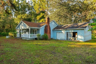 84 Boatyard Ln, Green Pond, SC 29446