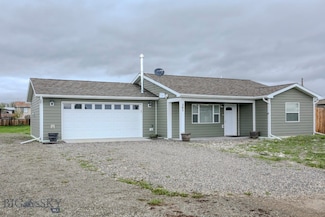 305 Lathrop St W, Clyde Park, MT 59018