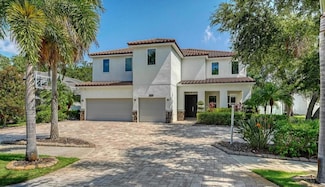 1583 Hansen St, Sarasota, FL 34231