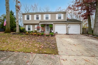 12 Weymouth Dr, Howell, NJ 07731