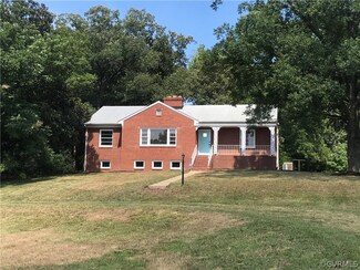 1271 Grapevine Rd, Sandston, VA 23150