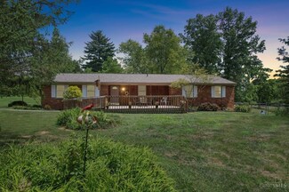 688 Lanark Ln, Loveland, OH 45140