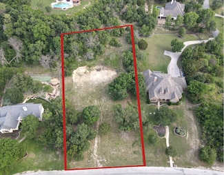 108 Stone Canyon Cir, Wht Settlemt, TX 76108