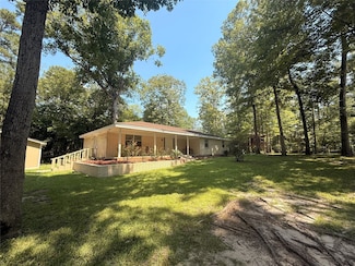 194 28th St, Woodville, TX 75979