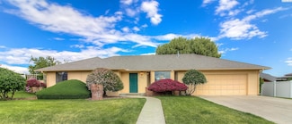 703 Tanarae Place, Yakima, WA 98908