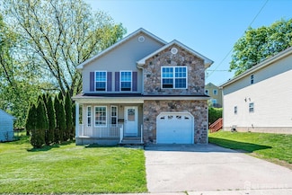 230 S 10th Ave, Highland Park, NJ 08904