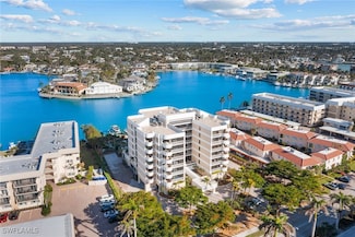 3100 Gulf Shore Blvd N Unit 504, Naples, FL 34103