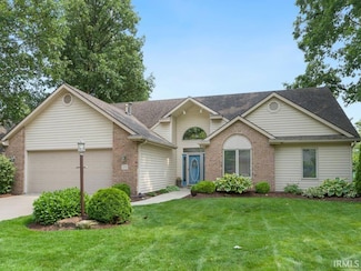 2133 Blue Harbor Dr, Fort Wayne, IN 46804