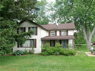1207 Ransom Rd, Lancaster, NY 14086