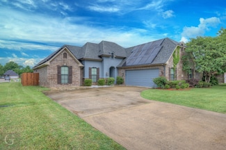 1720 Hassell Dr, Bossier City, LA 71112