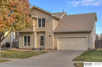 7315 S 155th St, Omaha, NE 68138