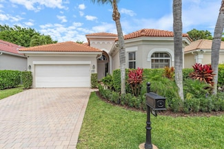5551 Via de La Plata Cir, Delray Beach, FL 33484