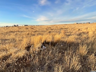 8520 Mohican Rd, Homa Hills, WY 82601