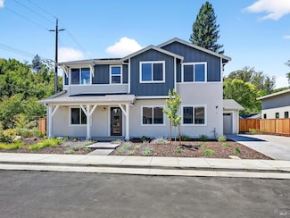 100 Waterstone Ct, Napa, CA 94558