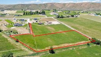 6525 Reata Ln, Emmett, ID 83617