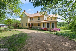 352 Ferry Landing, Colonial Beach, VA 22443