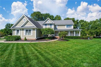 1 Berwick Ct, Miamisburg, OH 45342