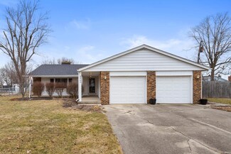 3200 E Chesterfield Ln, Muncie, IN 47303