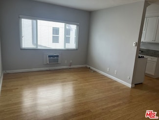 233 N Park View St Unit 8, Los Angeles, CA 90026
