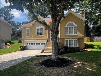 875 Secret Cove Dr, Sugar Hill, GA 30518