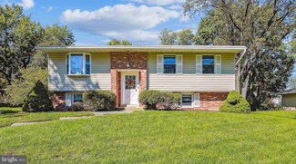 409 Virginia Ave, Herndon, VA 20170