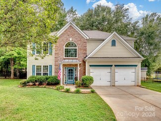 1866 New Castle Dr, Fort Mill, SC 29707