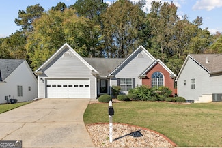 4157 McEver Park Dr, Acworth, GA 30101