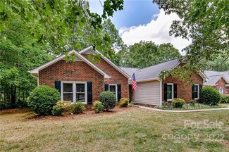 8101 Stevens Mill Rd, Matthews, NC 28104