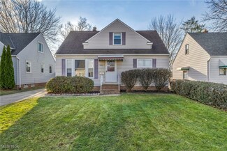 484 E 314th St, Willowick, OH 44095