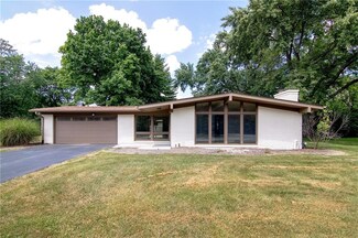 4802 E 70th St, Indianapolis, IN 46220